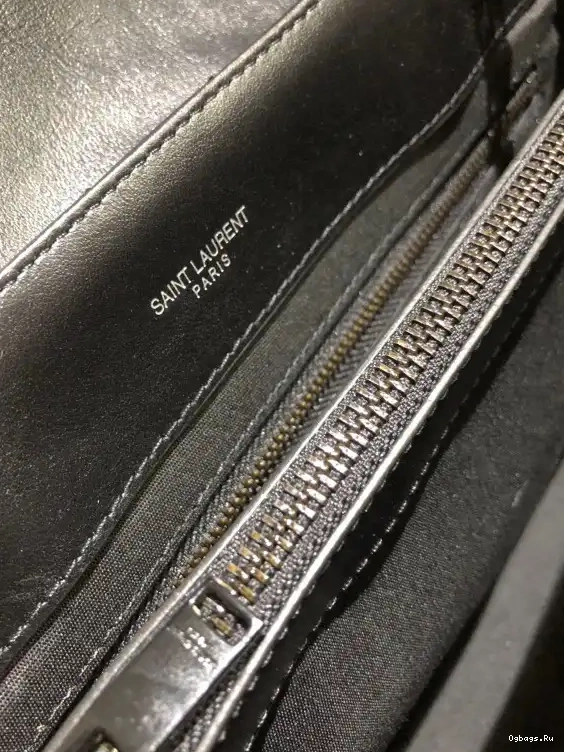 MEDIUM LOULOU YSL 0531